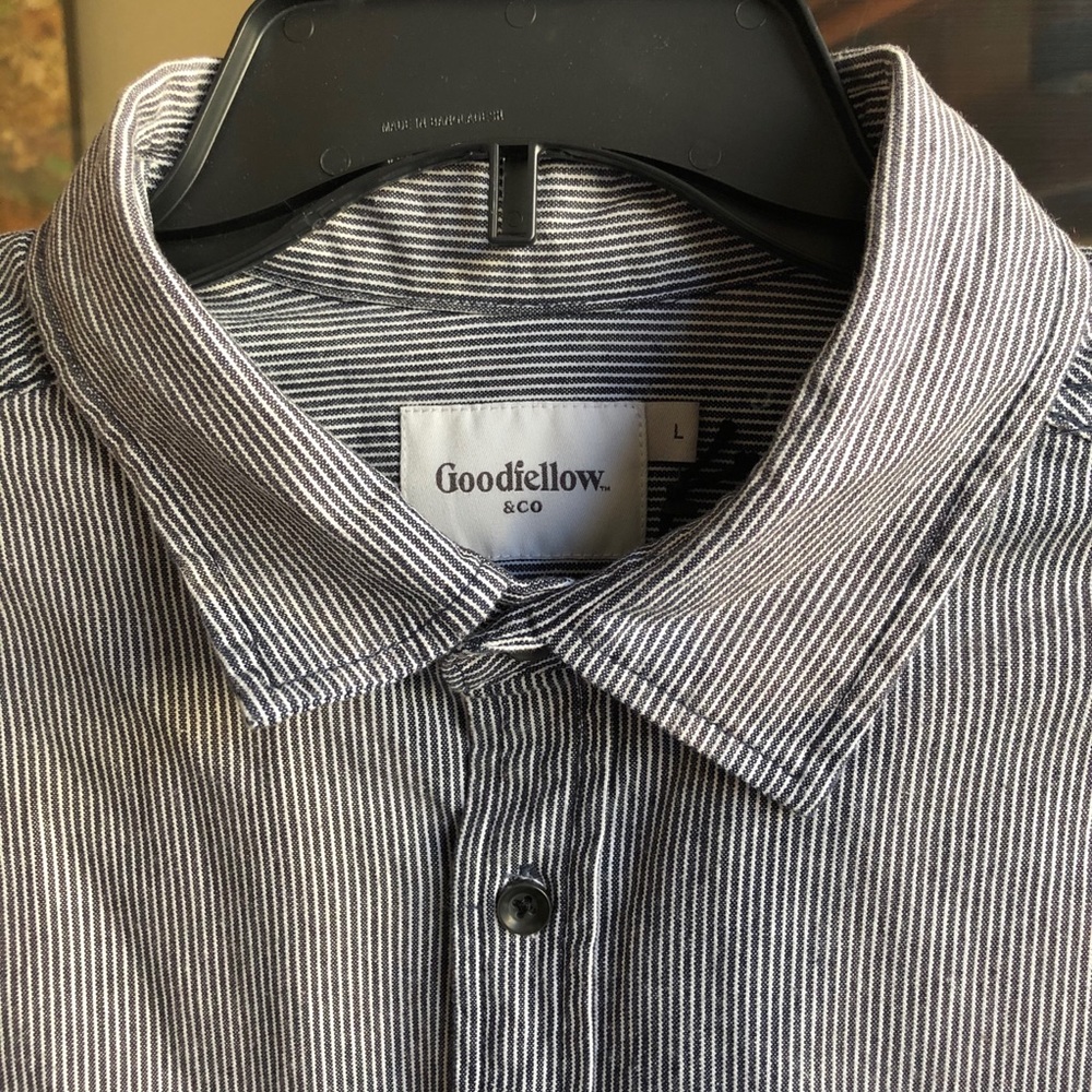 Men’s Striped Button-down L - Picture 4 of 8
